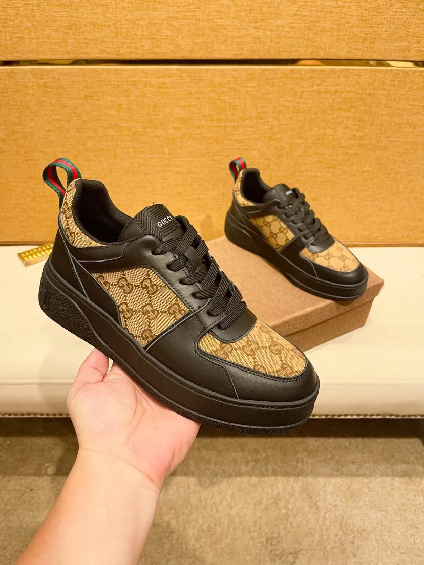 Factory price 440 [Gucci] Gucci's latest casual Korean-style men's shoes, new autumn and winter design, perfect workmanship, cabinet quality, upper: cowhide material, leather lining; soft and comfortable, rubber outsole ultra-light, wear-resistant, simple, versatile fashion men's shoes, color optional, size 38--44